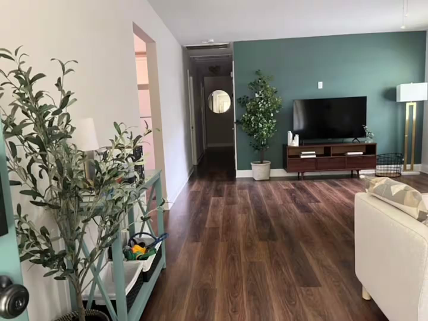 912 Mildred St – photo 2