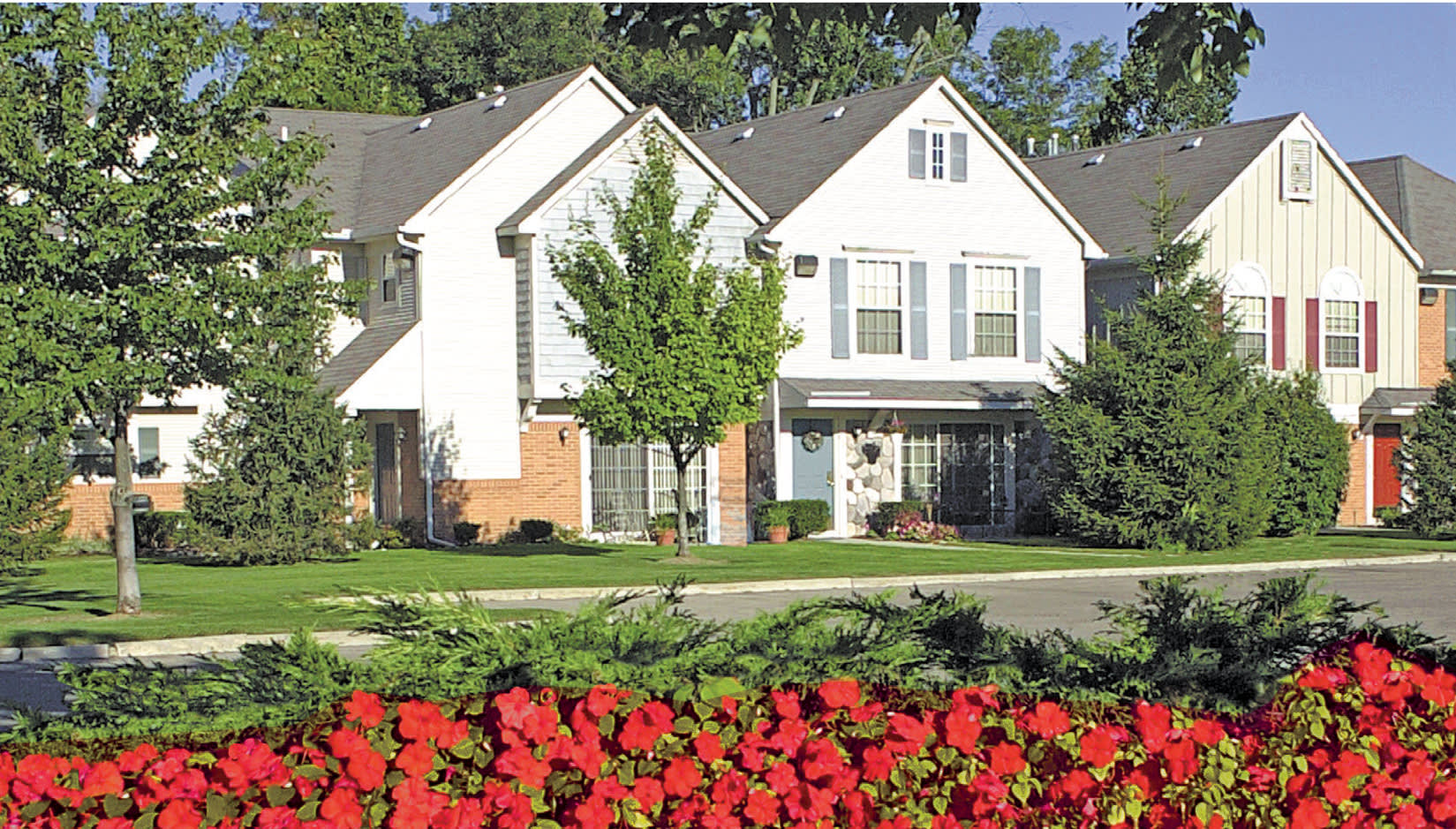 Westbury Village Townhouses – photo 3