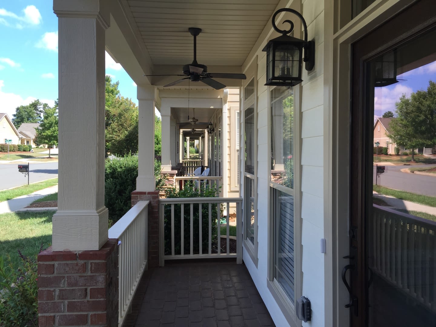 MOVE-IN READY! – photo 2