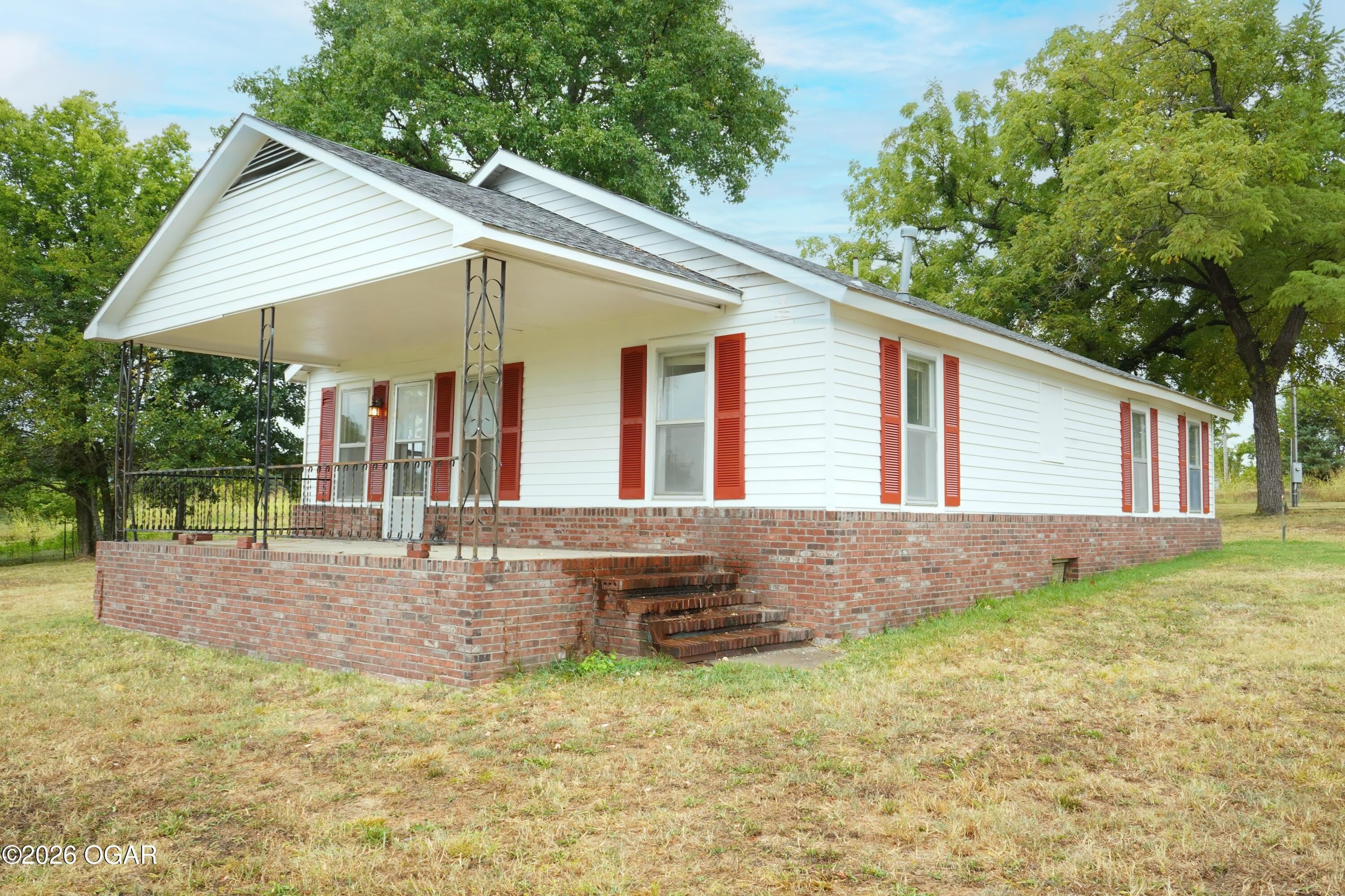 2720 Douglas Fir Road – photo 1