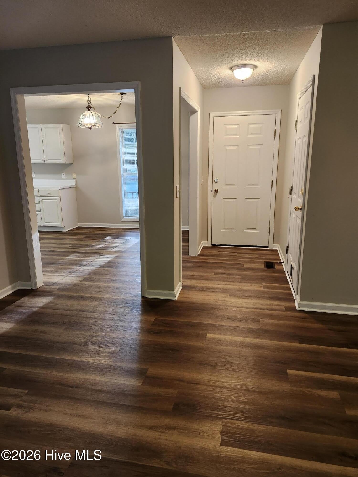 245 Fox Run Road – photo 2