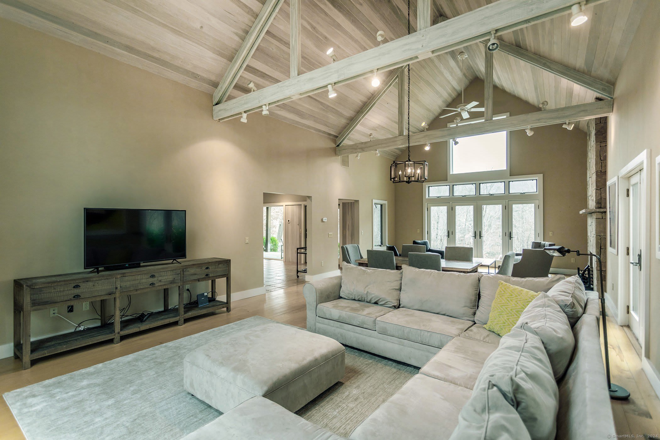 8 River Bend Lane – photo 2