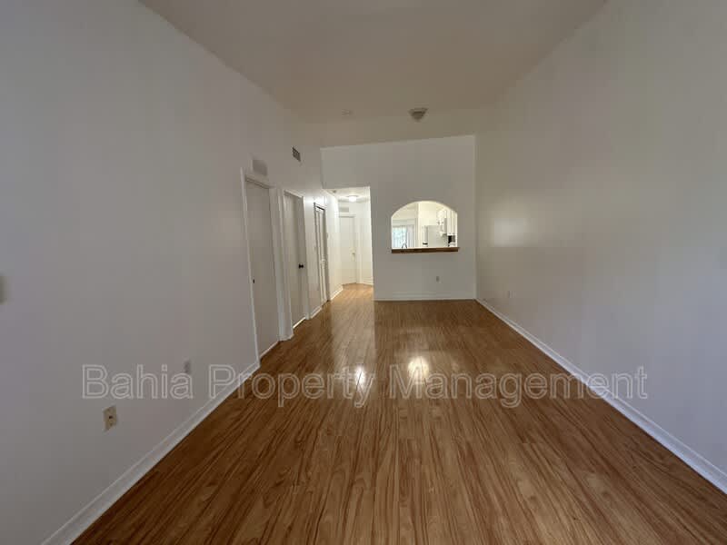 2921 SE 13th Ave – photo 3