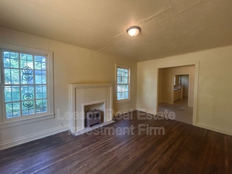 3041 Desoto St – photo 2