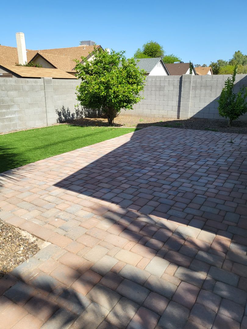 ABSOLUTELY CHARMING HOME ON CORNER LOT – photo 2