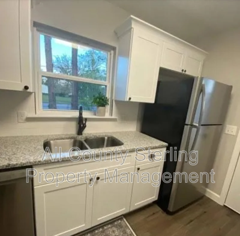 20 SW 5th Street – photo 3