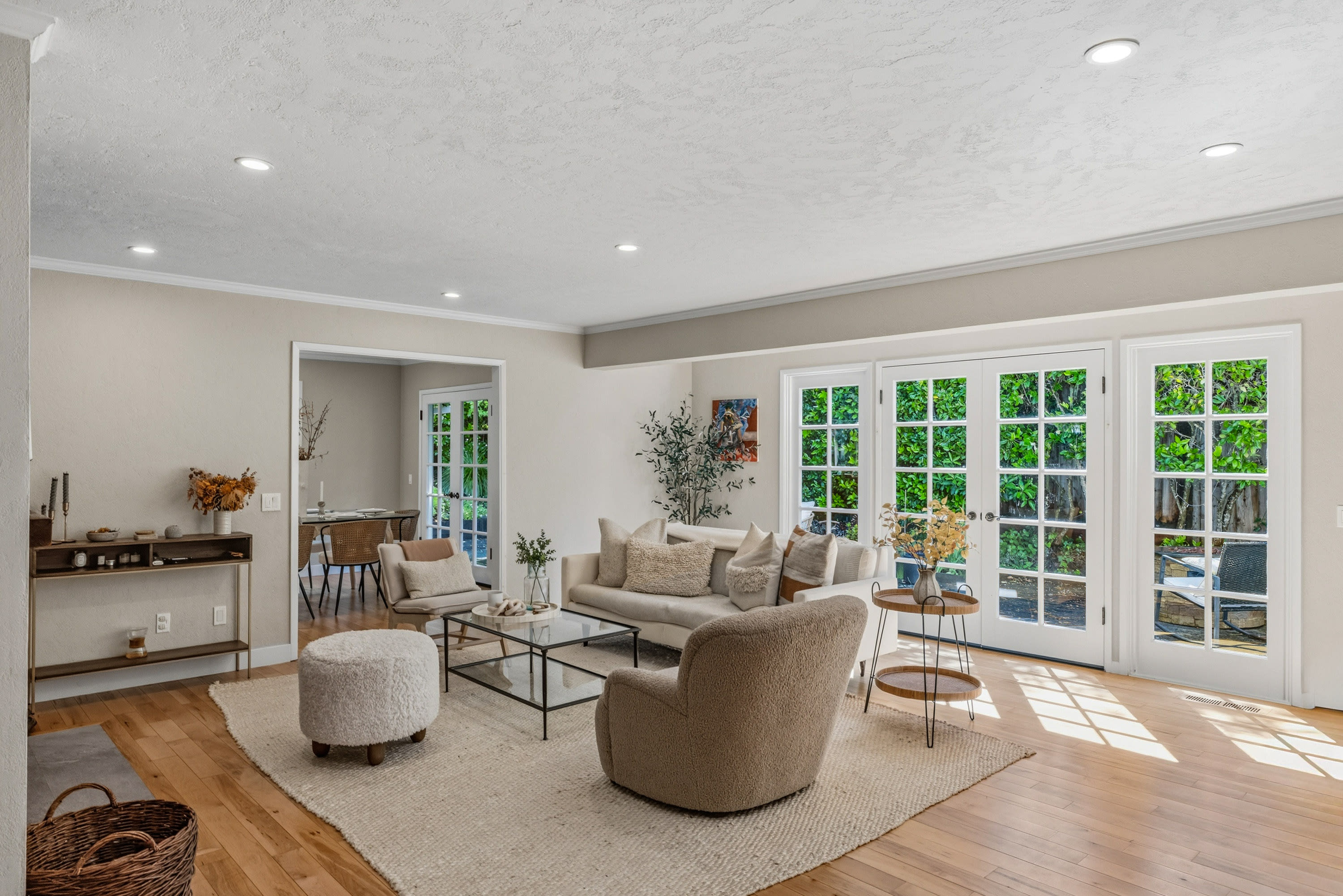 2865 Lasauen Road – photo 1