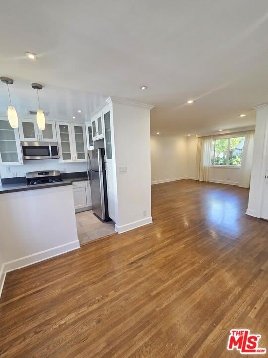 136 San Vicente Blvd – photo 5