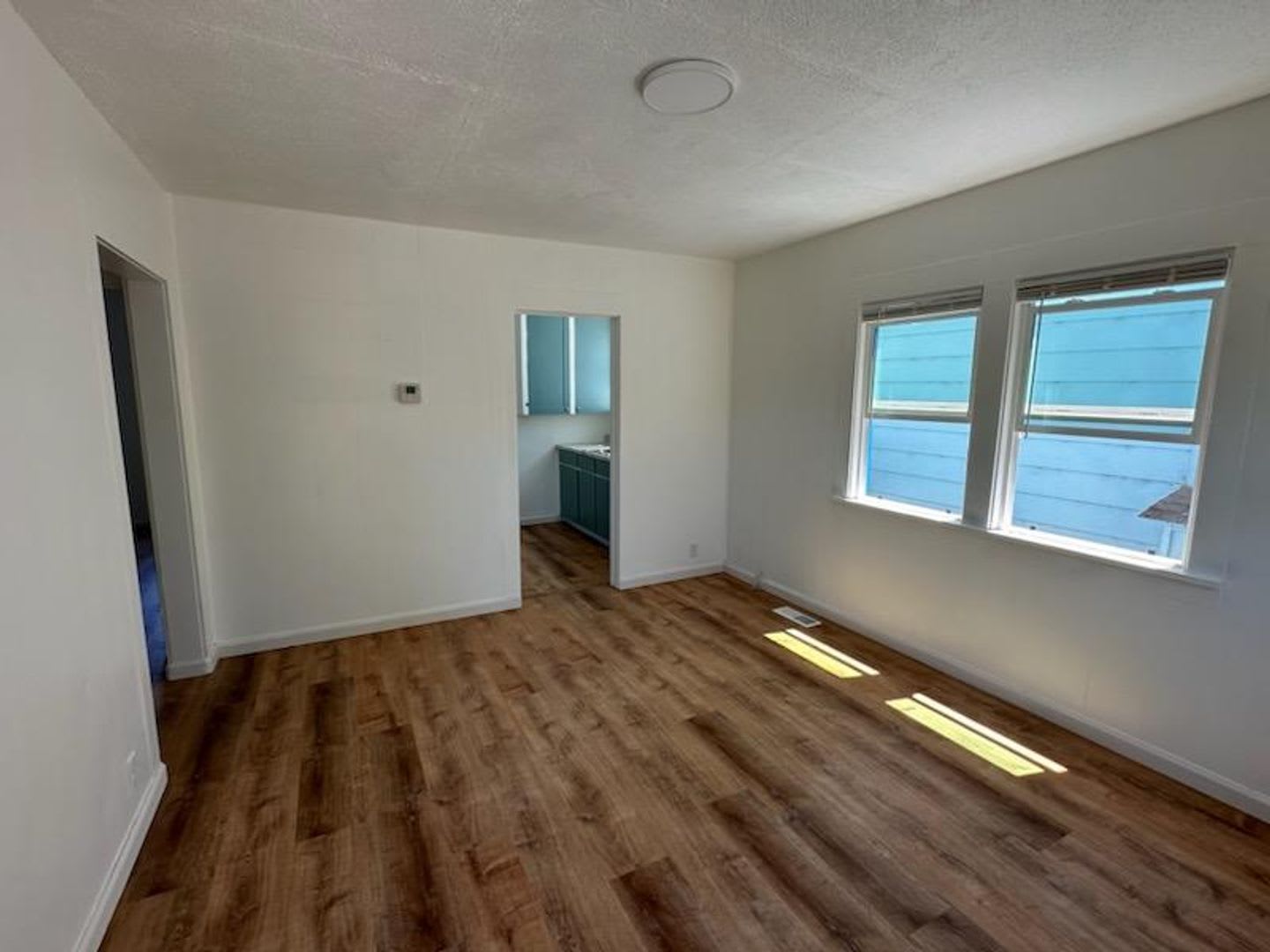 541 15Th St – photo 2