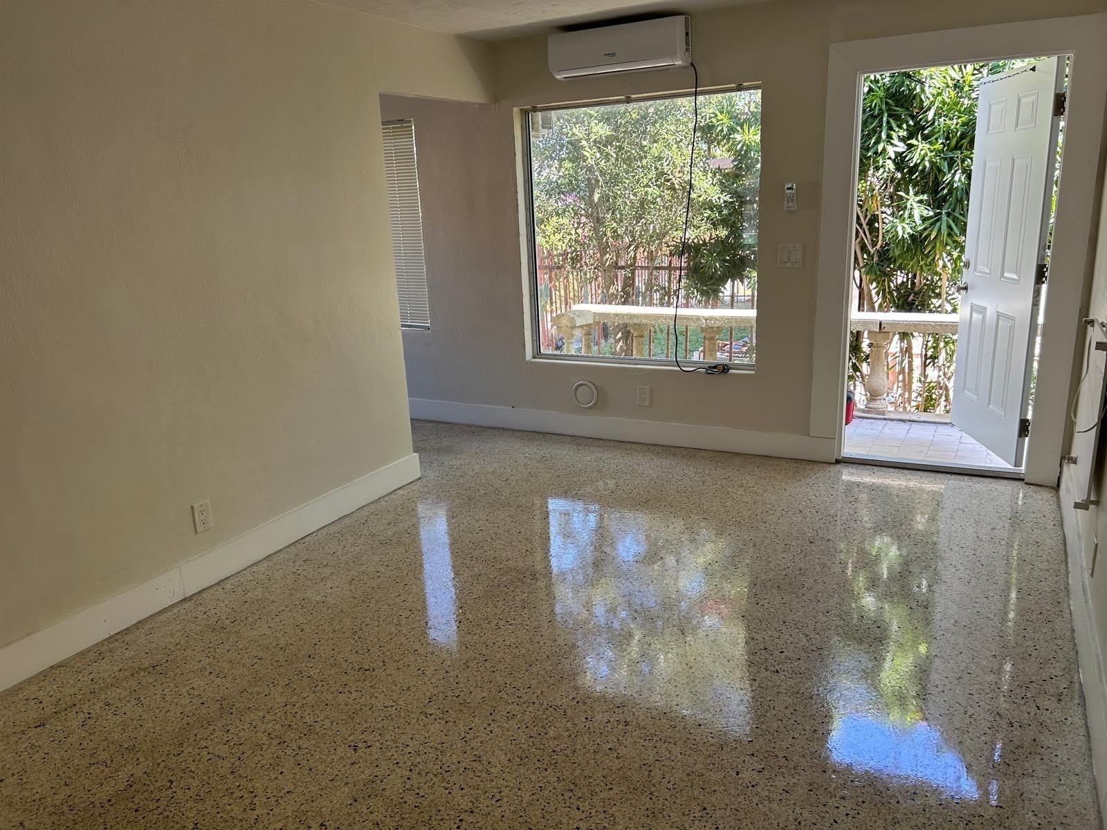 709 8th Street – photo 4