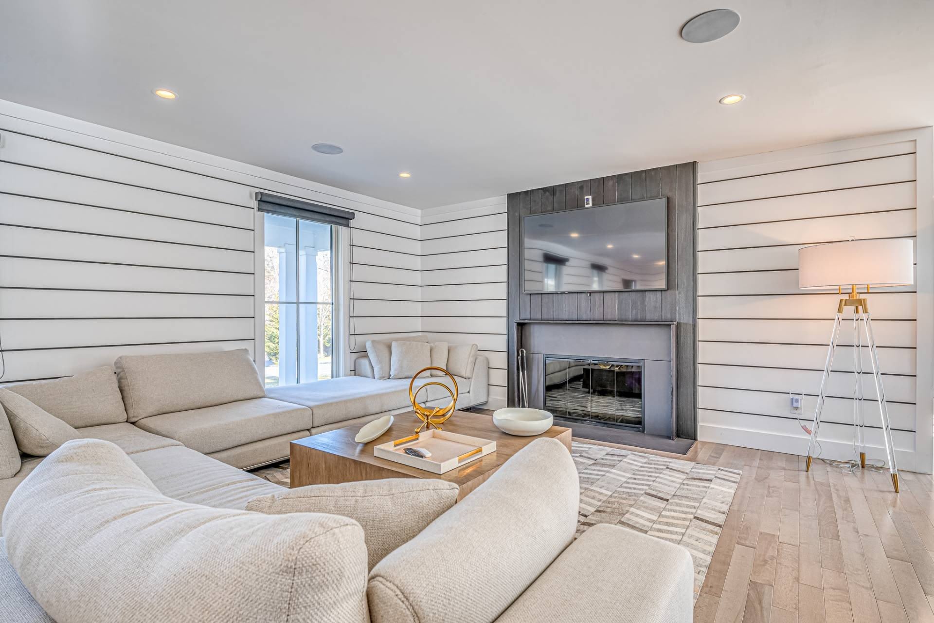 14 Atterbury Road – photo 5