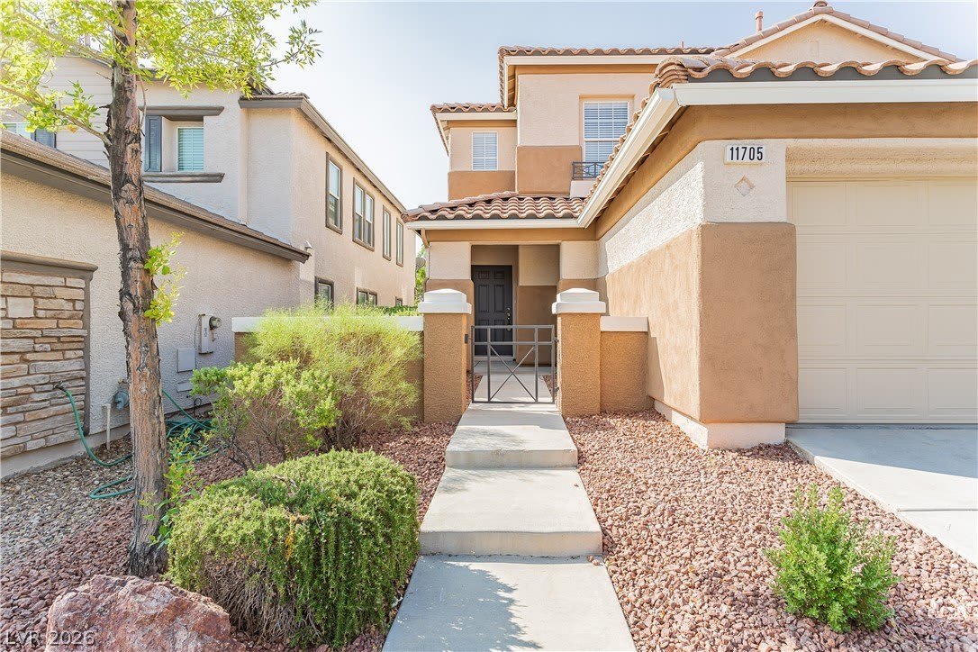 11705 Grotta Azzurra Avenue – photo 2
