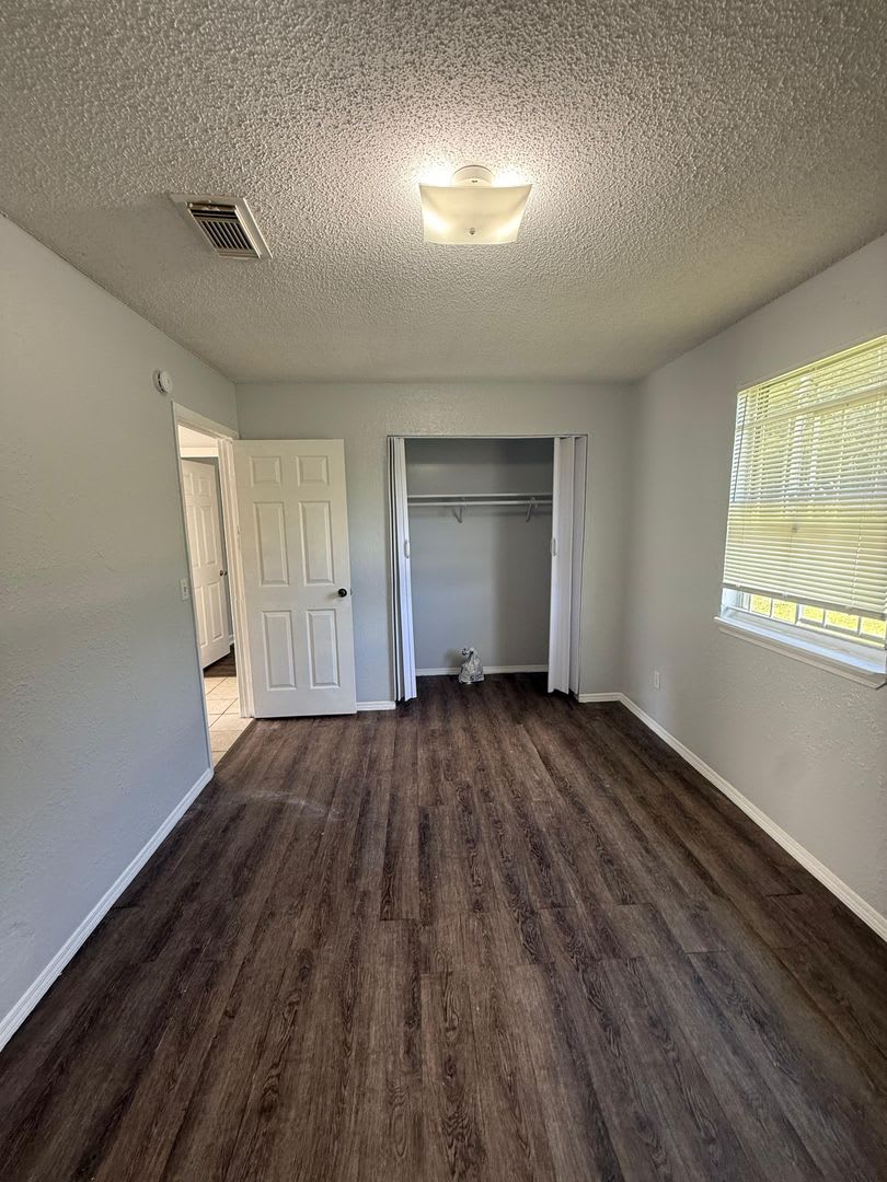 3997 Leonnie Rd #1-4 – photo 3