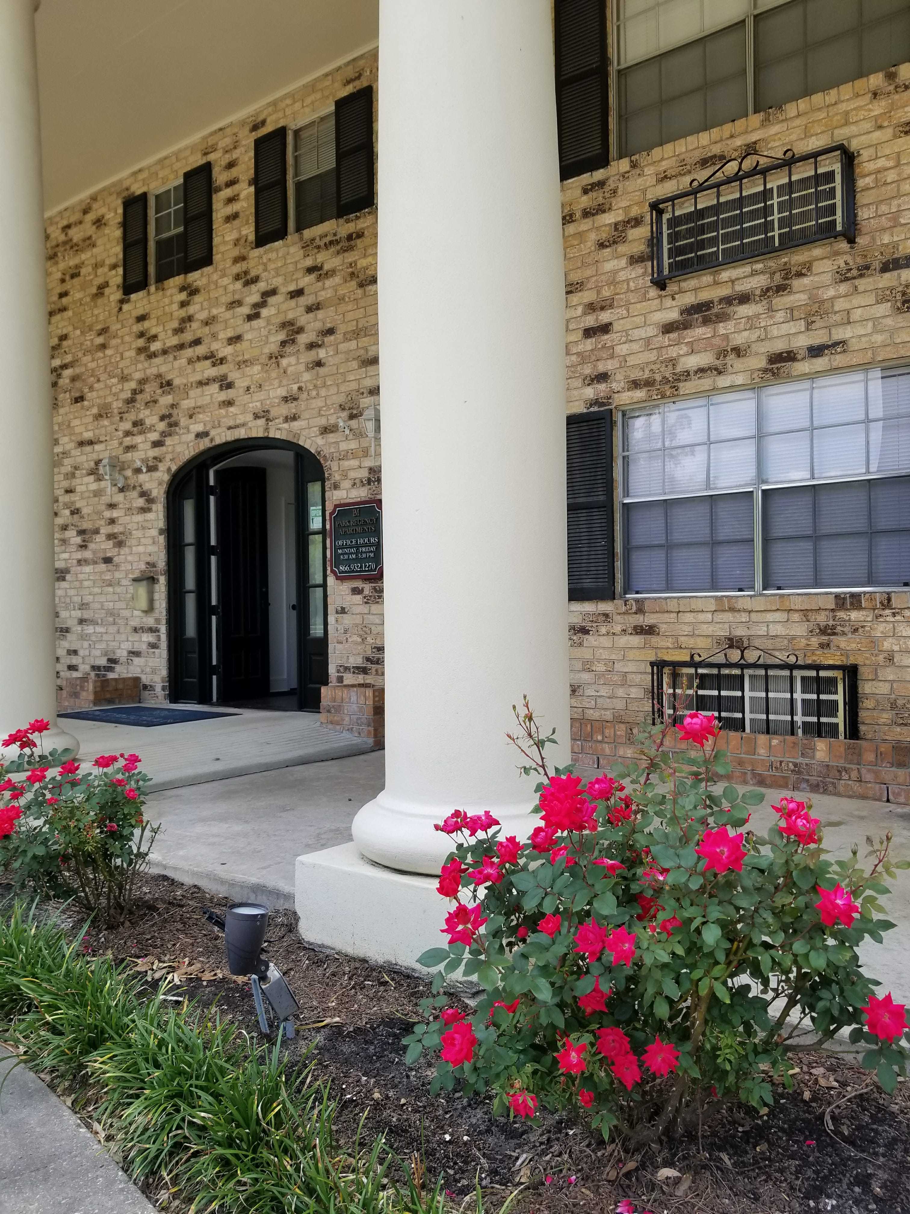 Park Regency – photo 2