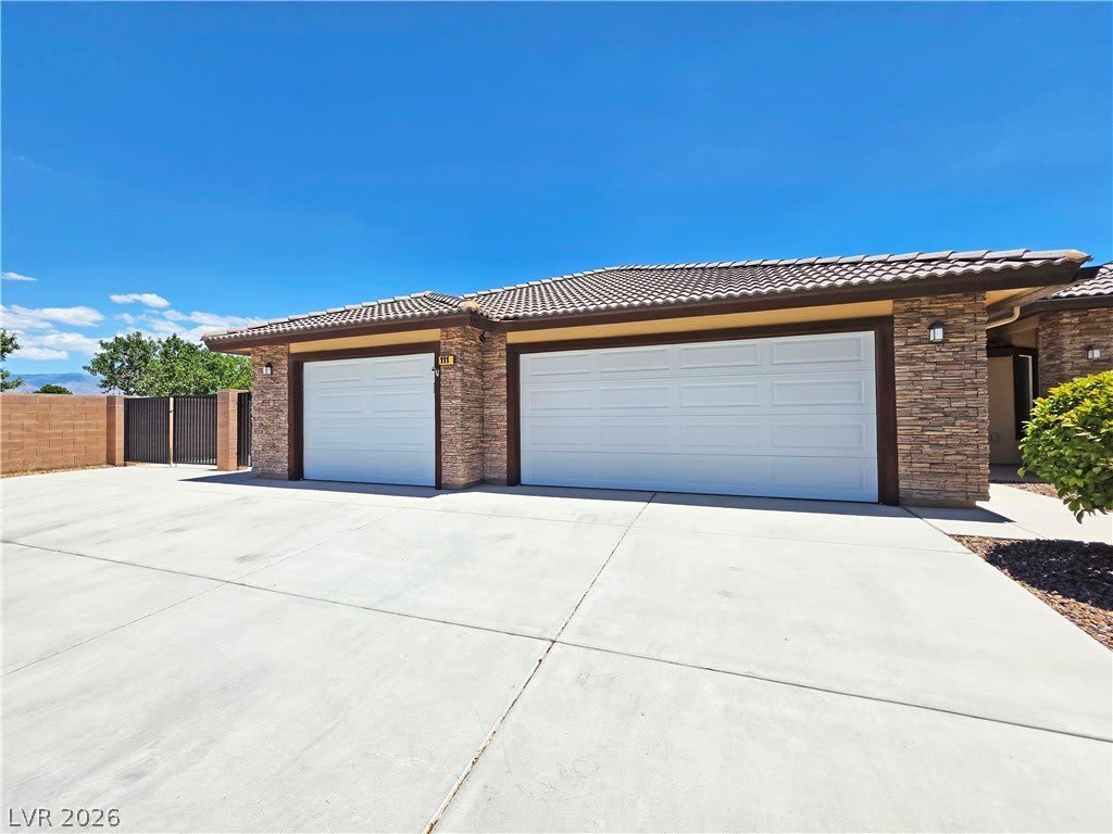 111 Mondale Court – photo 3