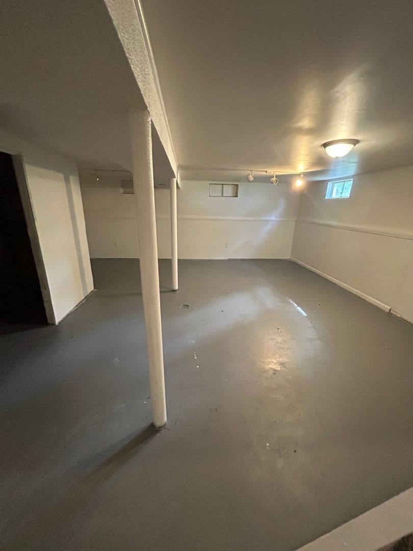 For Lease – photo 4