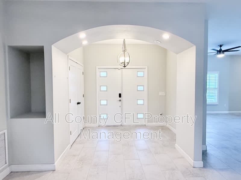 2408 Corrine Drive – photo 5