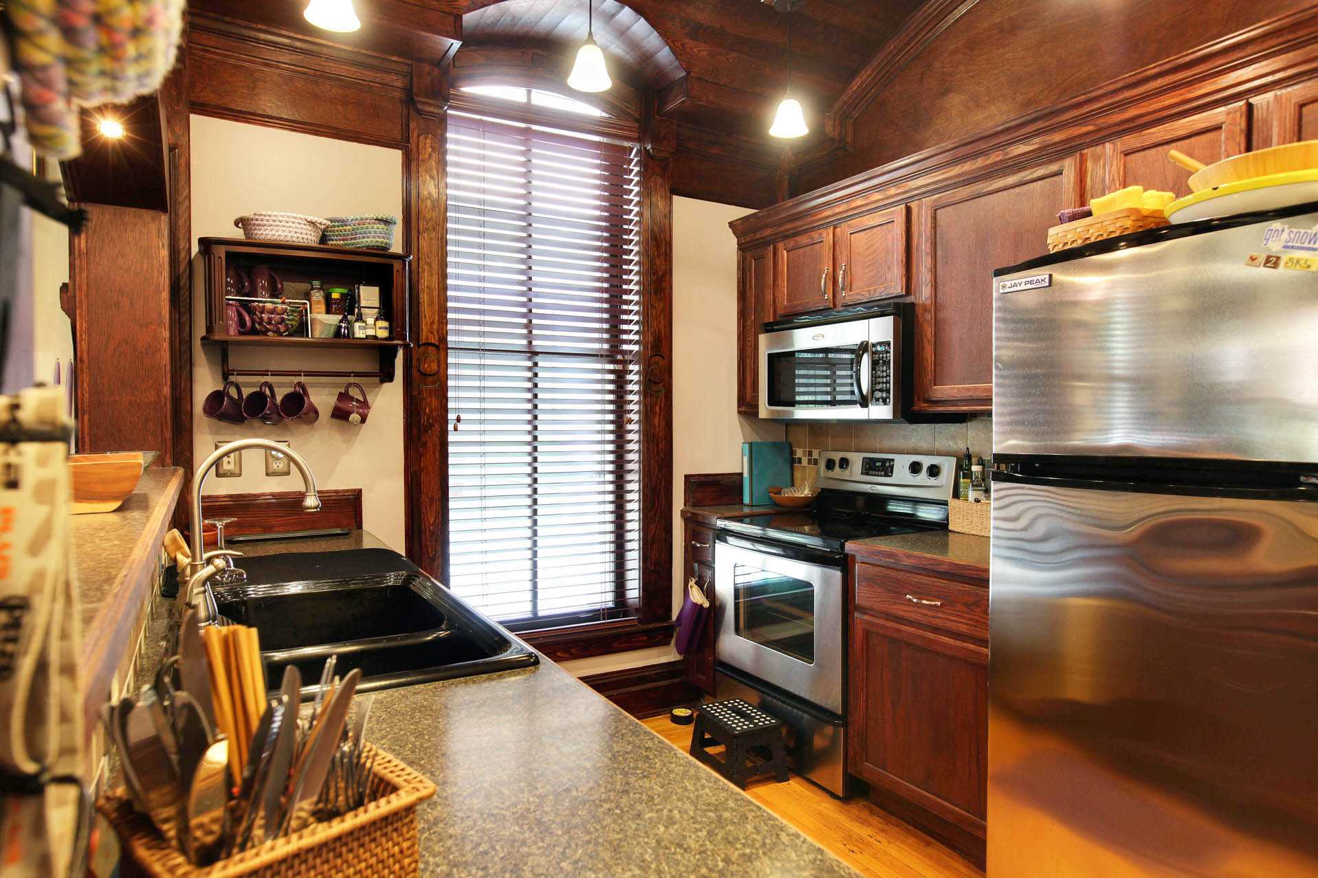 Skidmore Apartments – photo 5