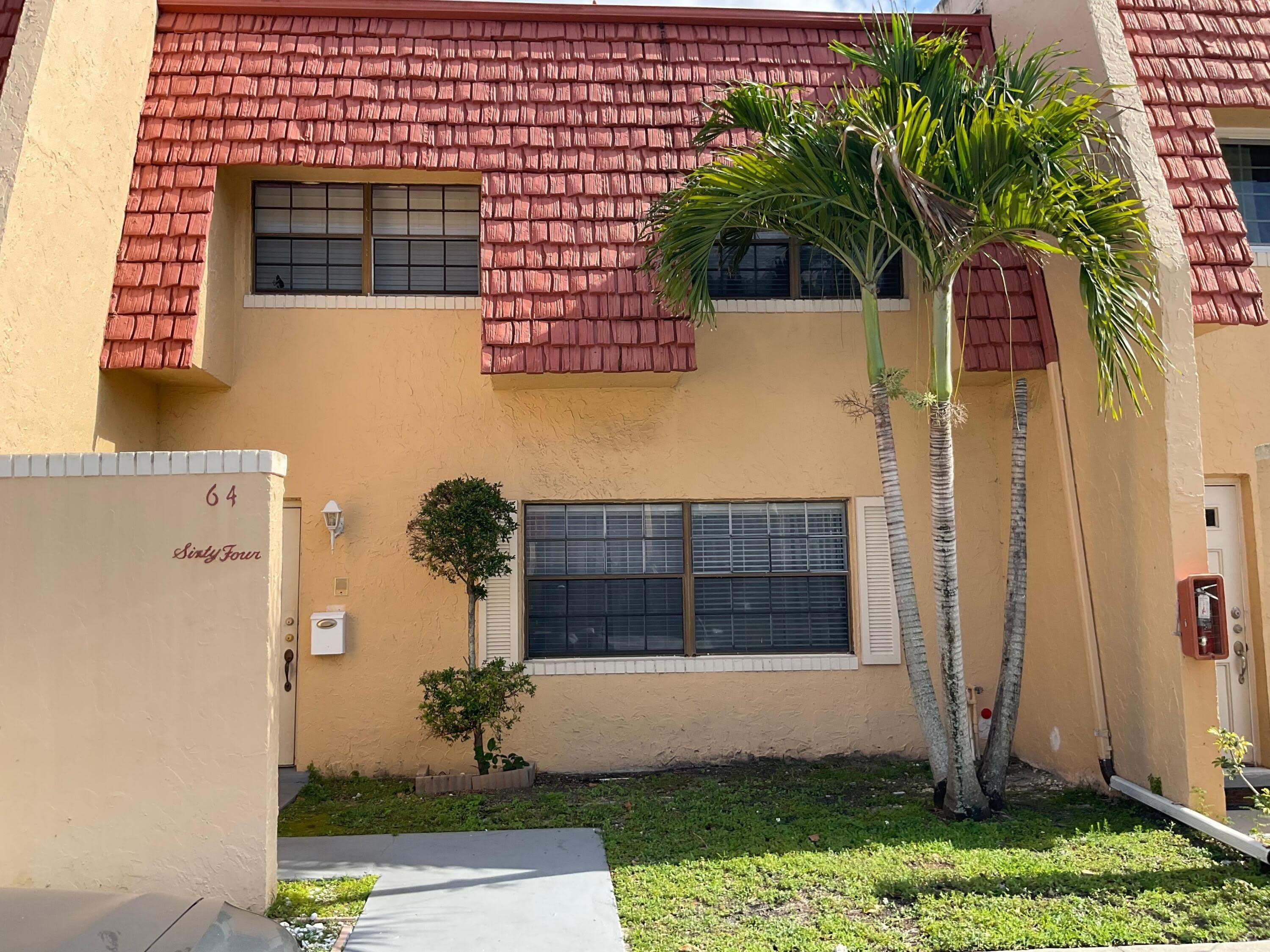 64 Canterbury Lane – photo 2