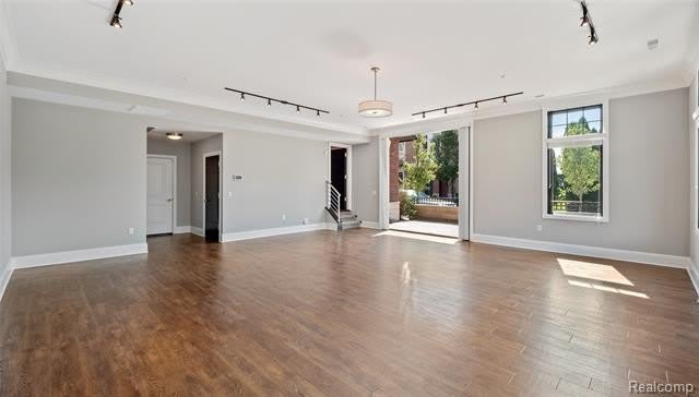 451 S Eton Street – photo 4