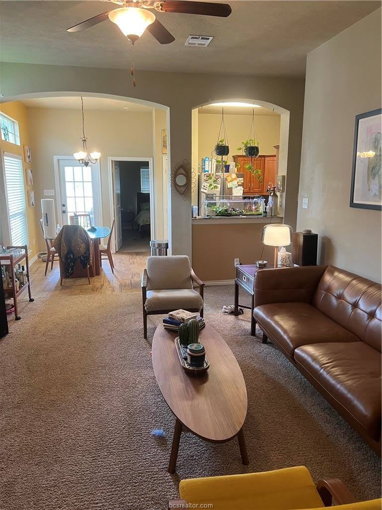 2810 Silver Oak Drive – photo 2