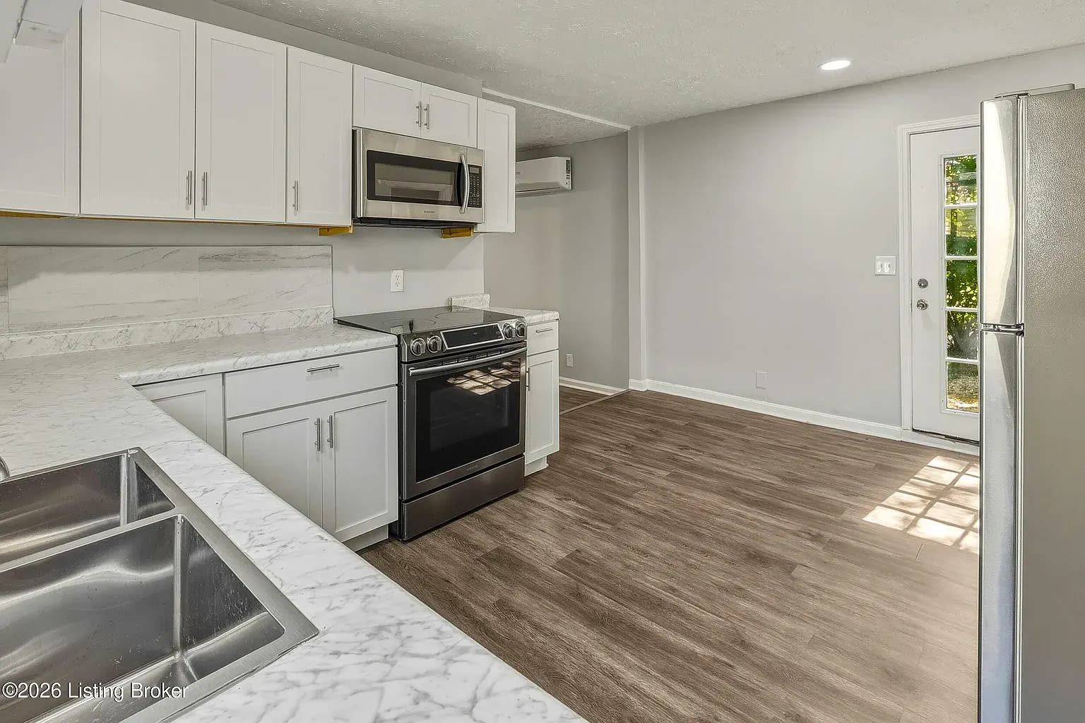 1814 Standard Ave – photo 5
