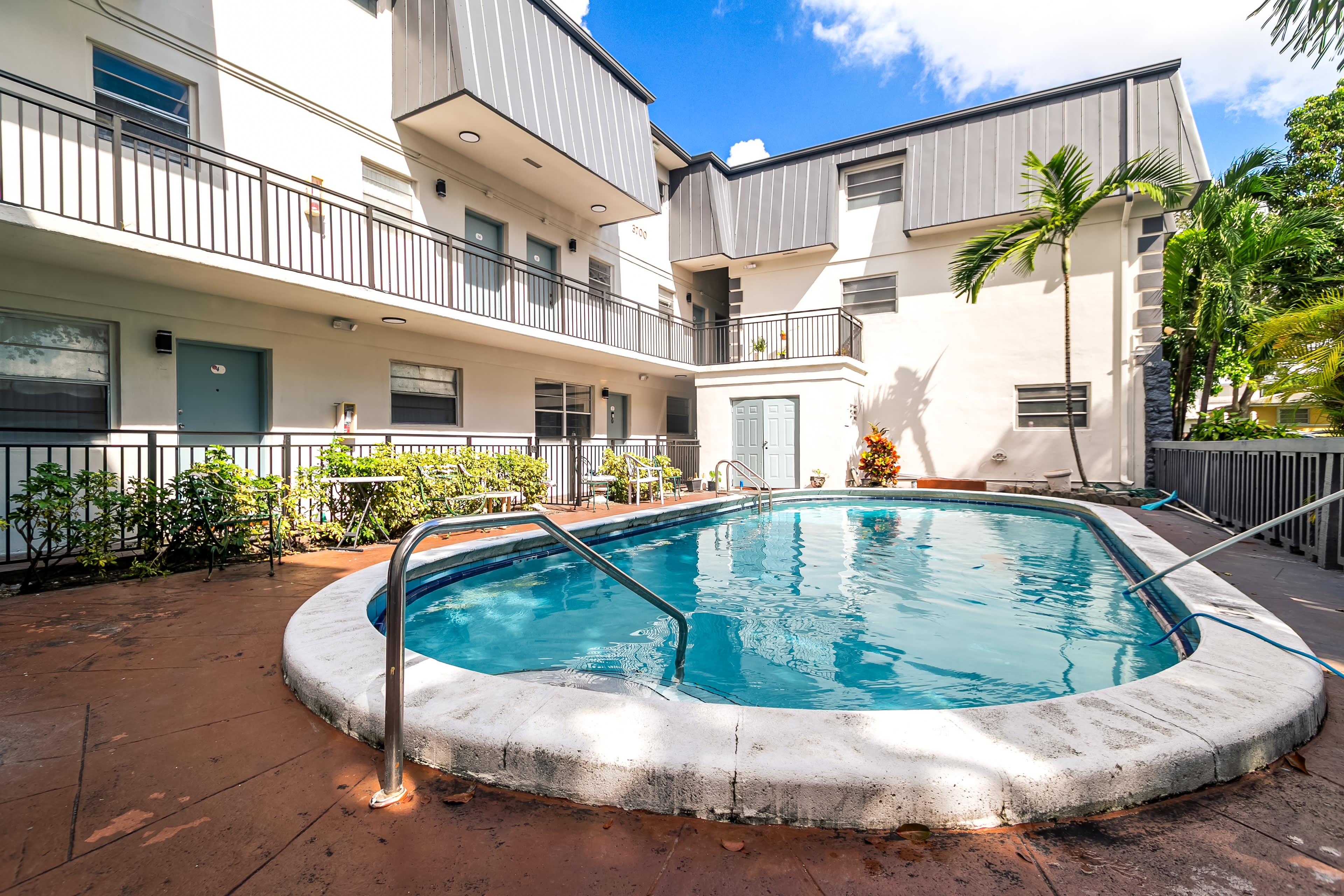 3700 Nw 58th Ave – photo 5