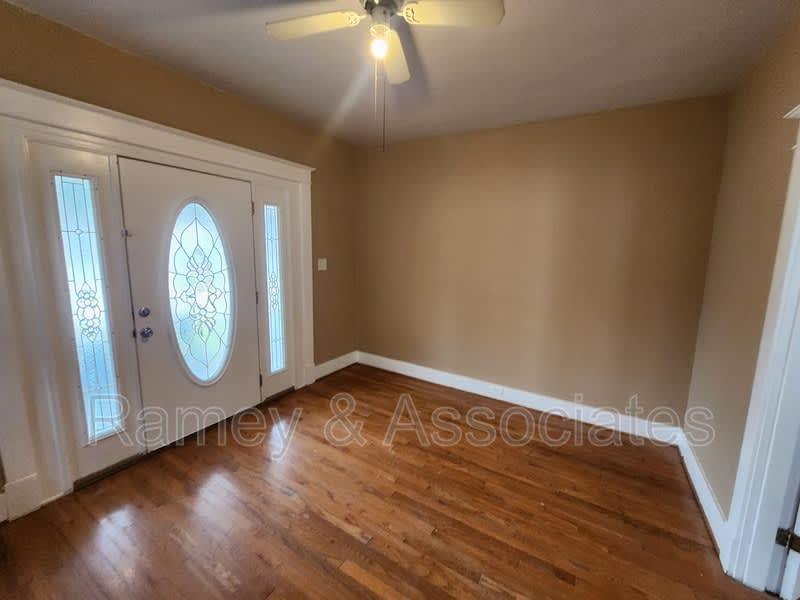 3635 Taylor Blvd – photo 2