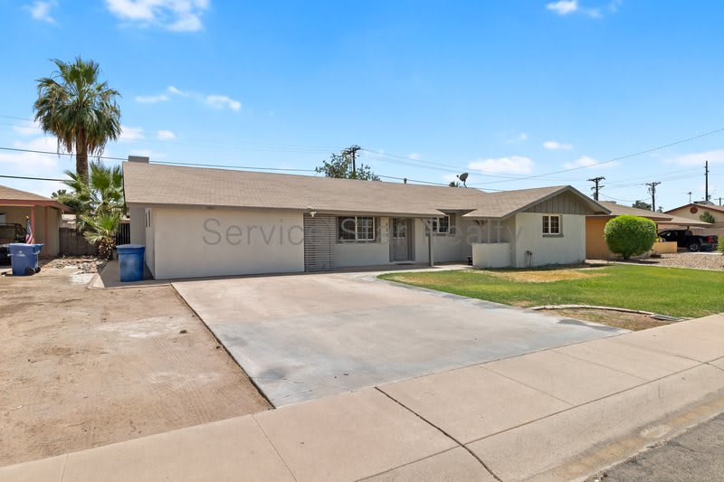 923 E Wesleyan Dr – photo 3