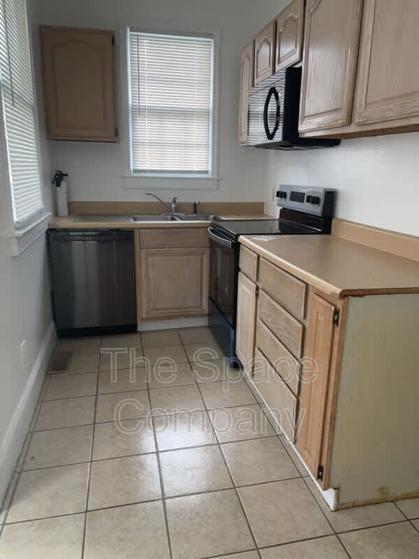 100 Morris Street – photo 2