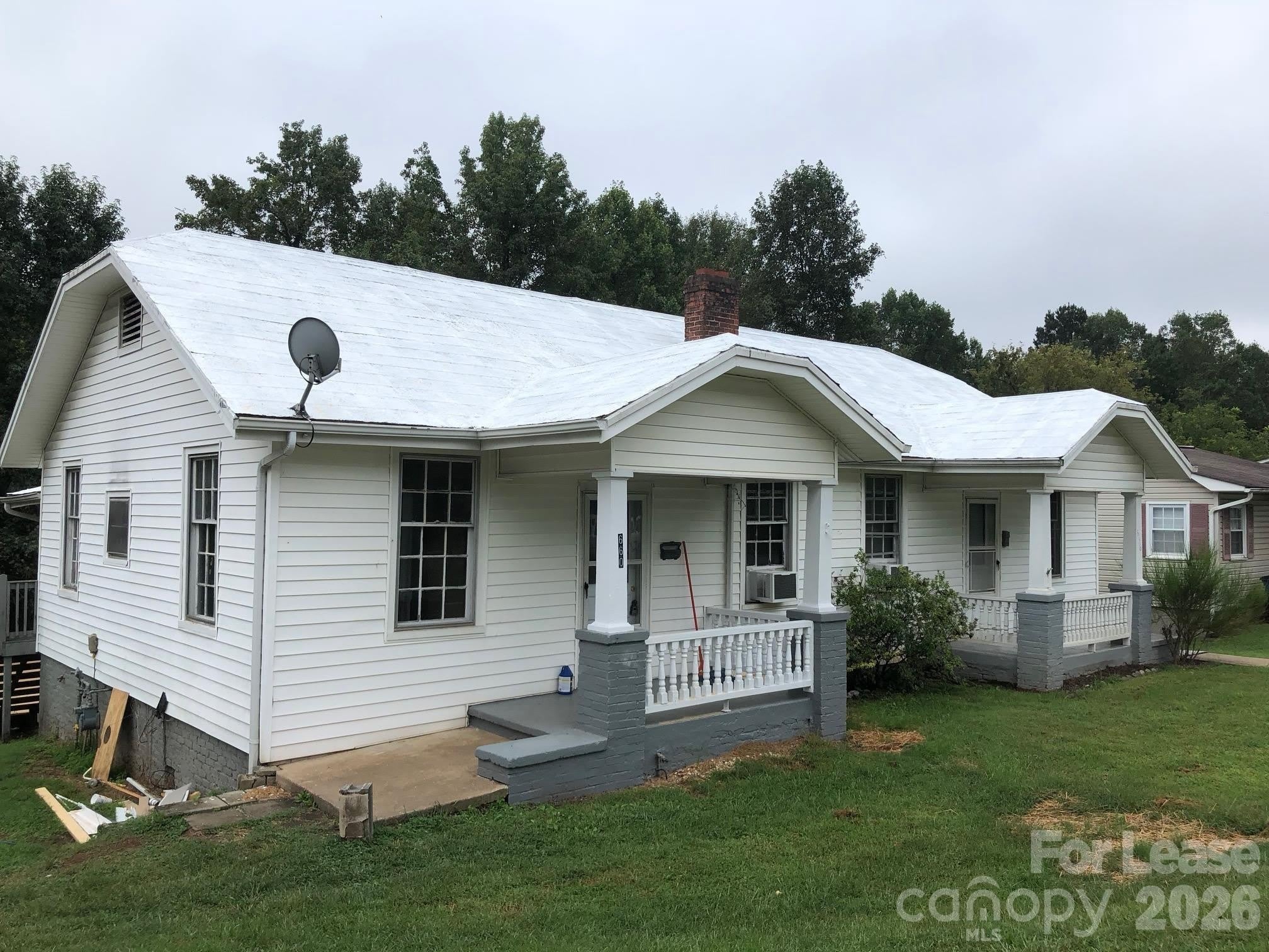 660 E Sharpe Street – photo 1
