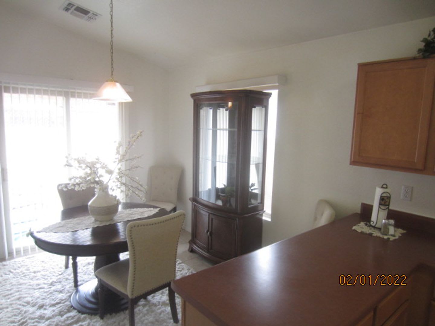 3 Bedroom in Rita Ranch, Great Room, Spacious Master Bedroom, Big Yard – photo 4