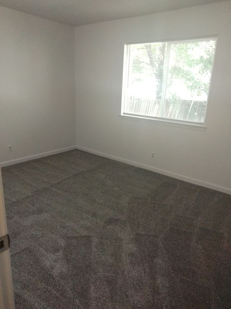 12100 Candelaria Rd Ne – photo 2