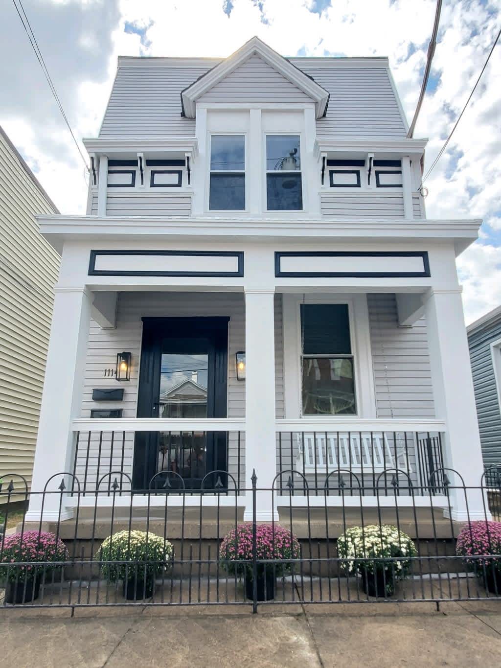 1114 Columbia Street – photo 1