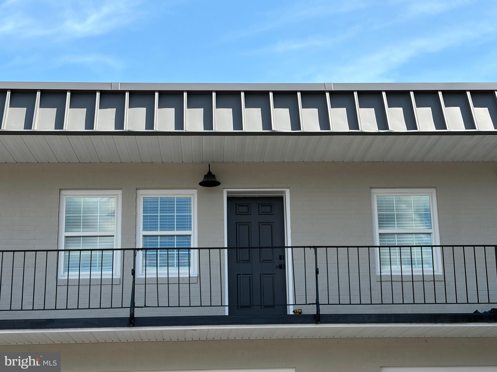 517 AMHERST – photo 1