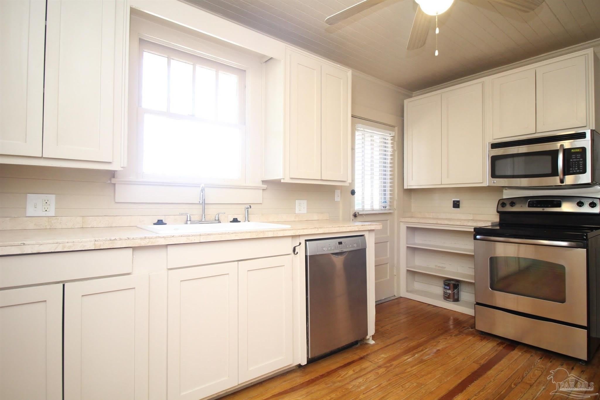 3102 E De Soto St – photo 5