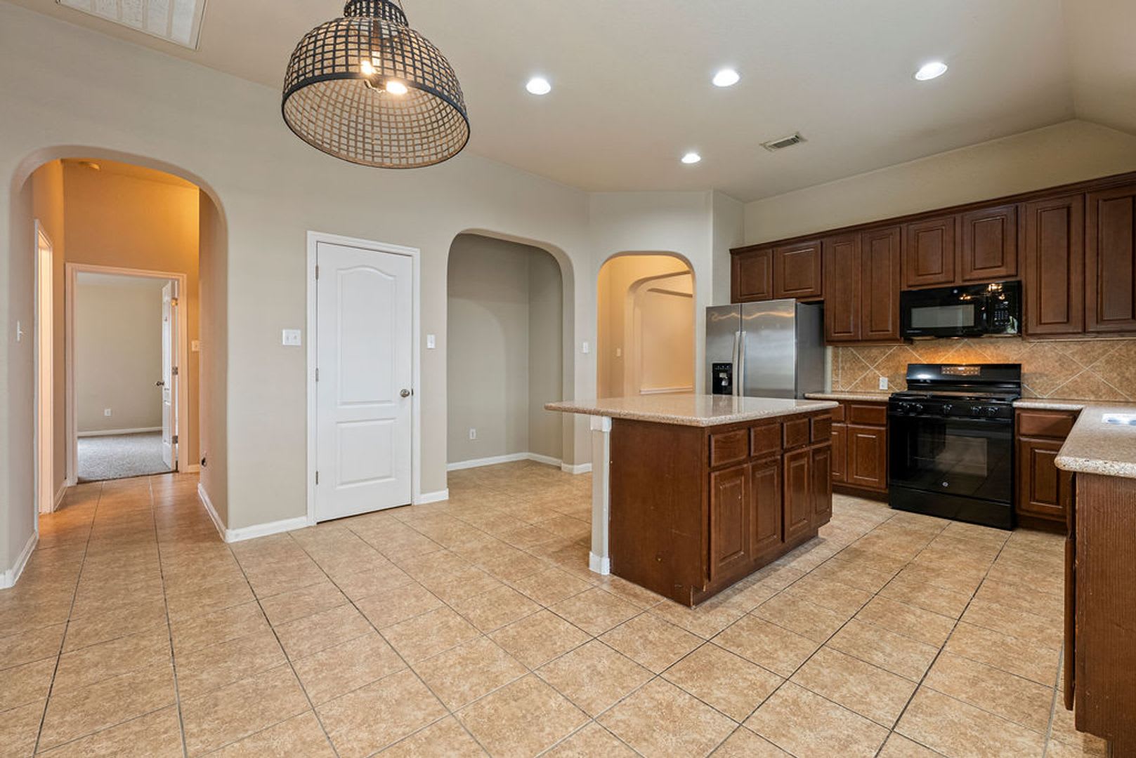 Beautiful 3 bedroom, 2 bathroom home in Northwest Austin!!! – photo 5