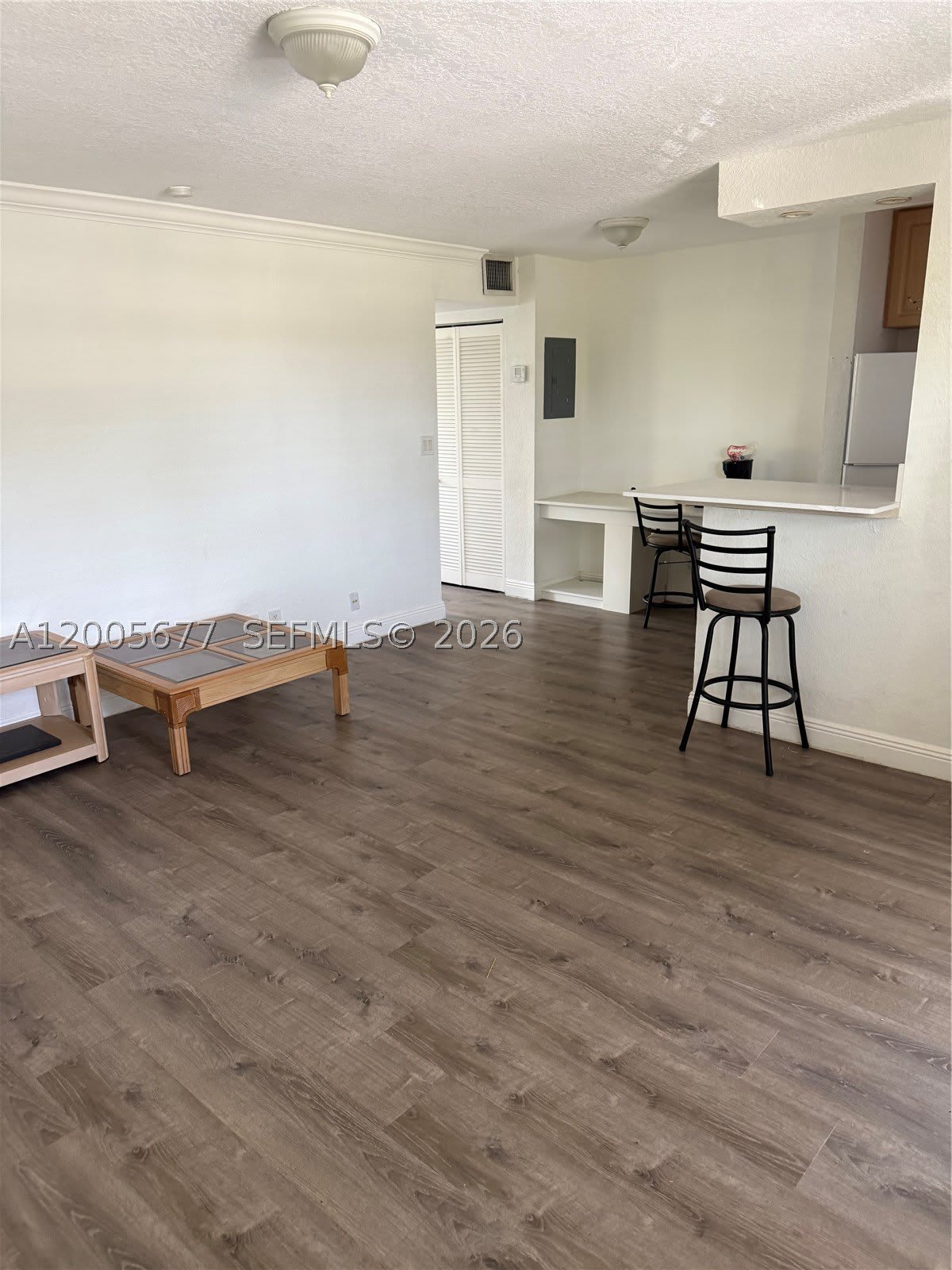 110 SE 2nd St – photo 3