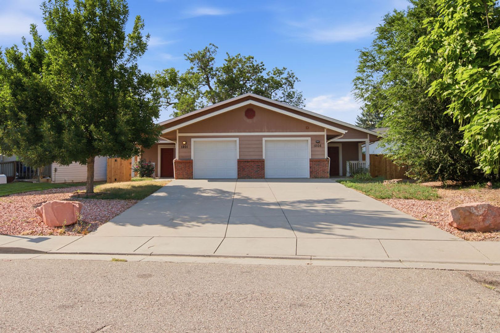 3 Bedroom 1 bath Duplex available in Loveland – photo 3