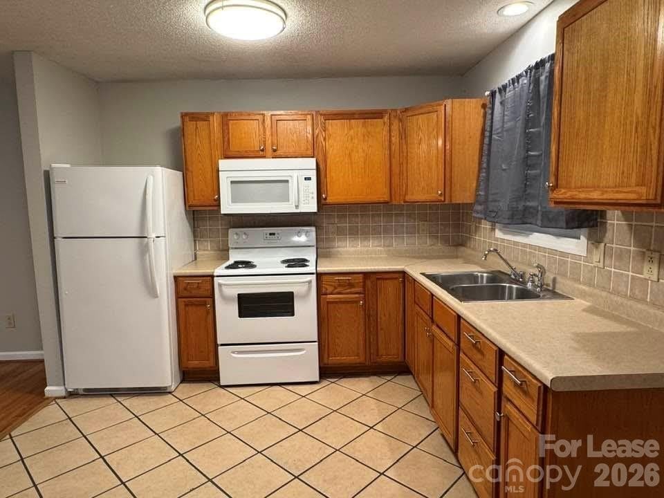 411 Ludwick Avenue – photo 2