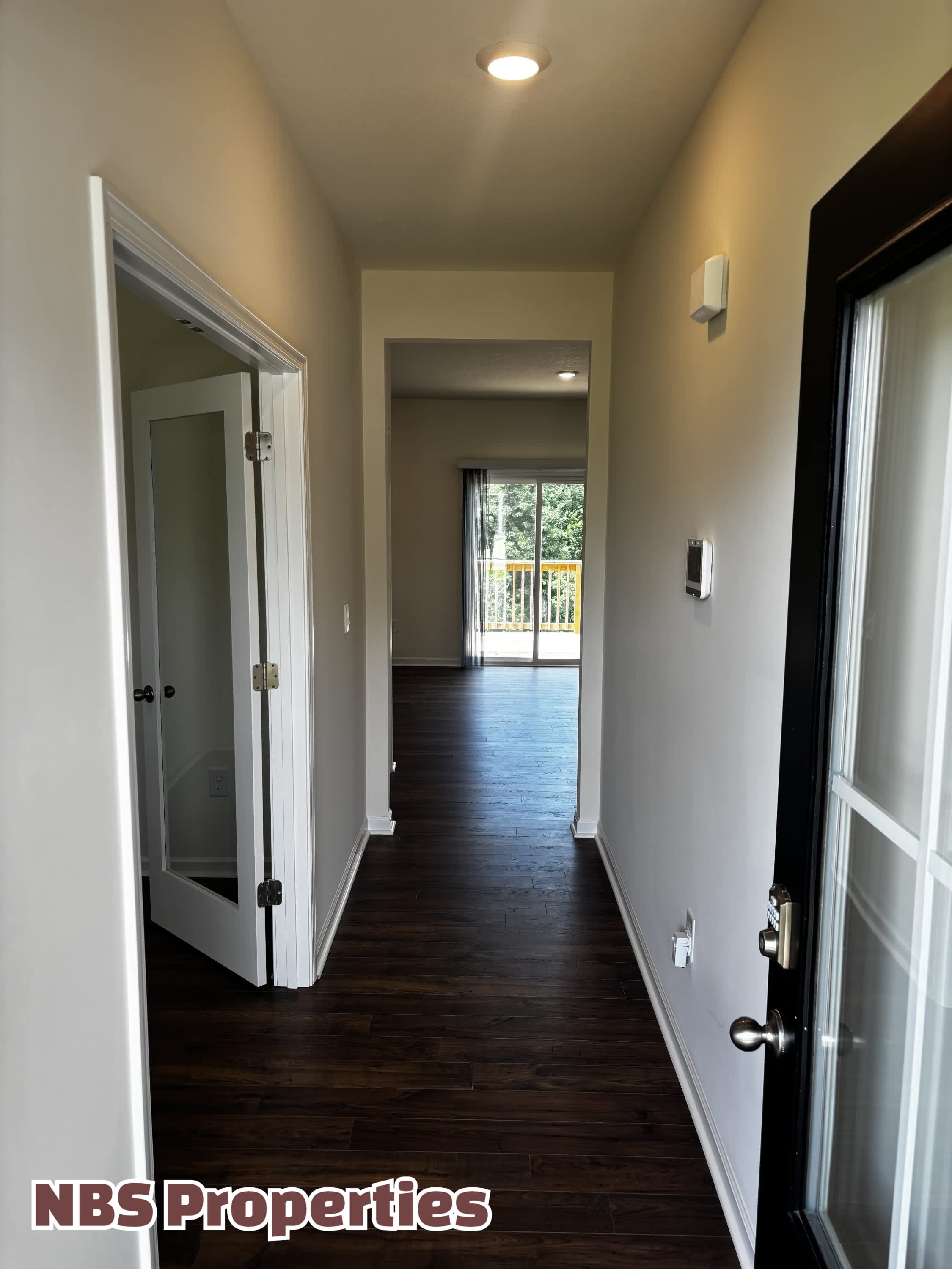 935 Utopia Ln. – photo 3