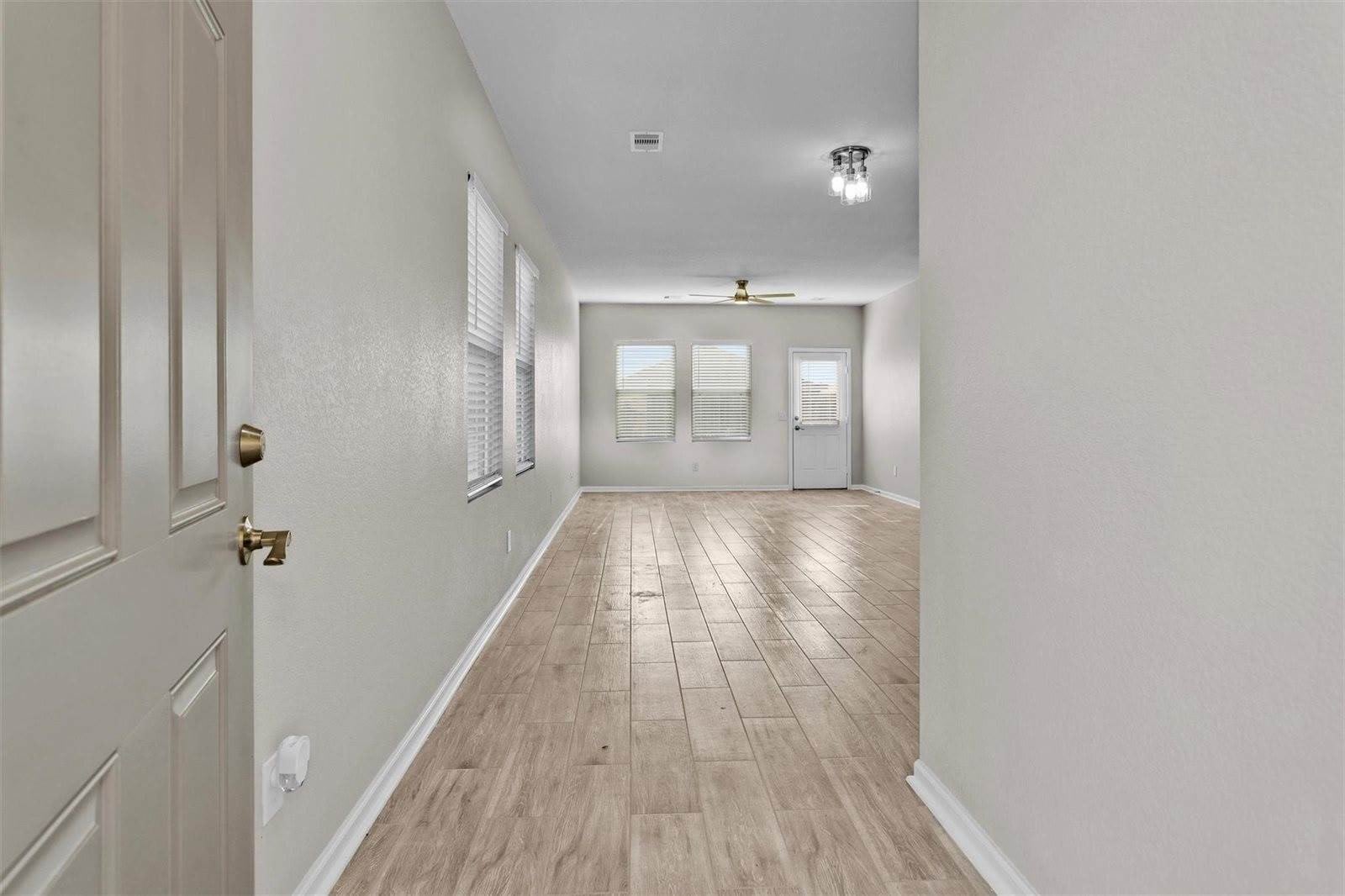 1028 White Birch Lane – photo 4