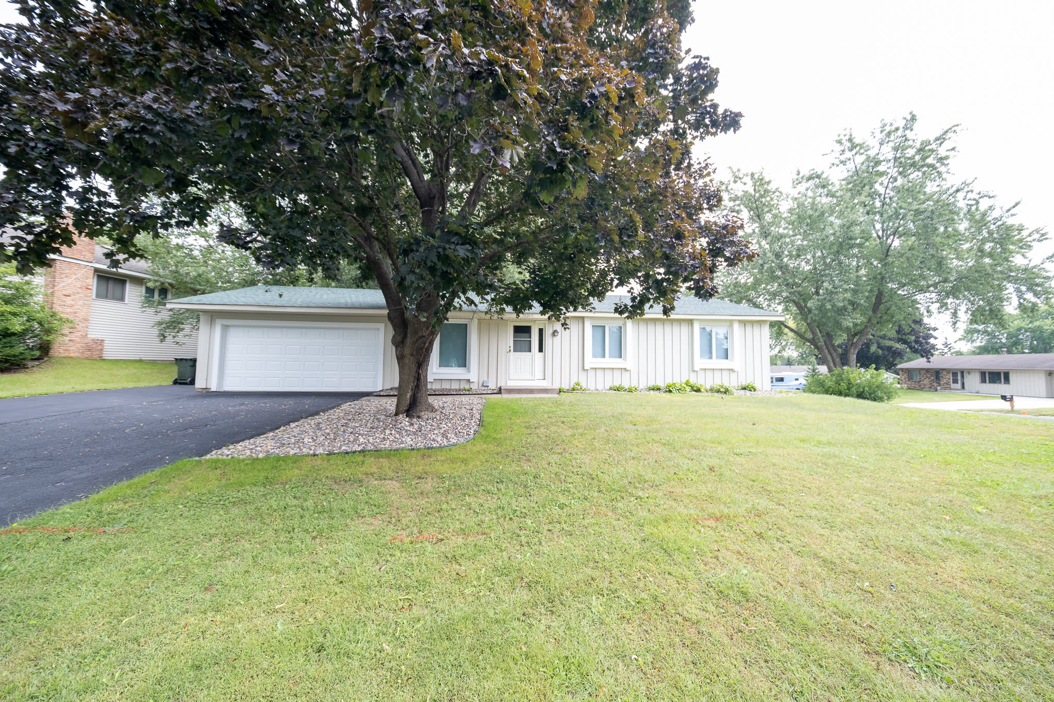 14200 Elgin Ct. – photo 1