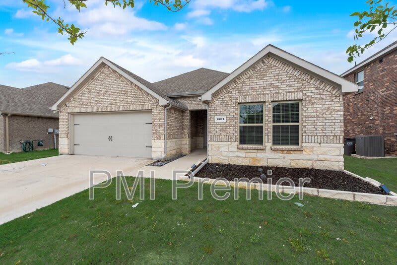 1501 Hidden Bluff Crossing – photo 4