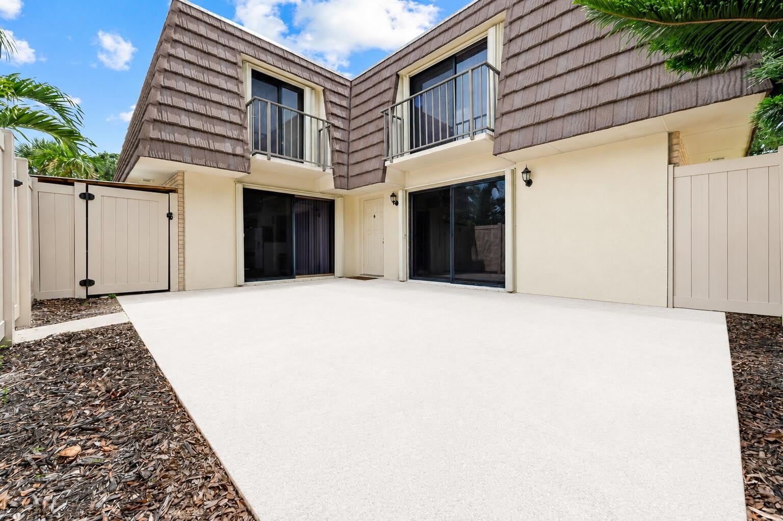 7424 74th Way – photo 1