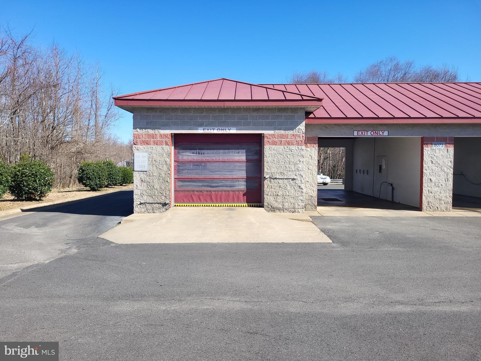 8073 Kings Highway – photo 1