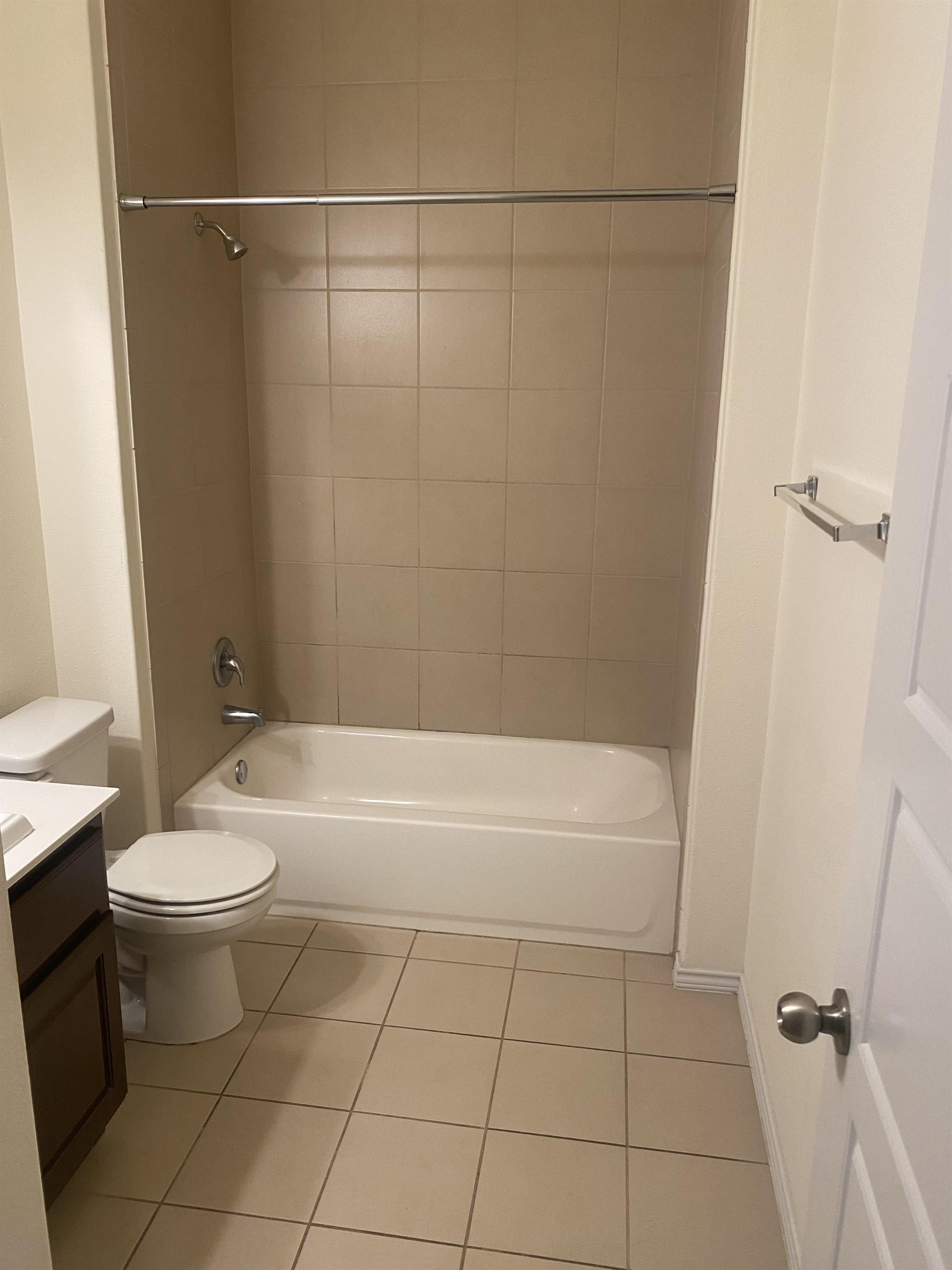 9504 Hunter Lane – photo 3