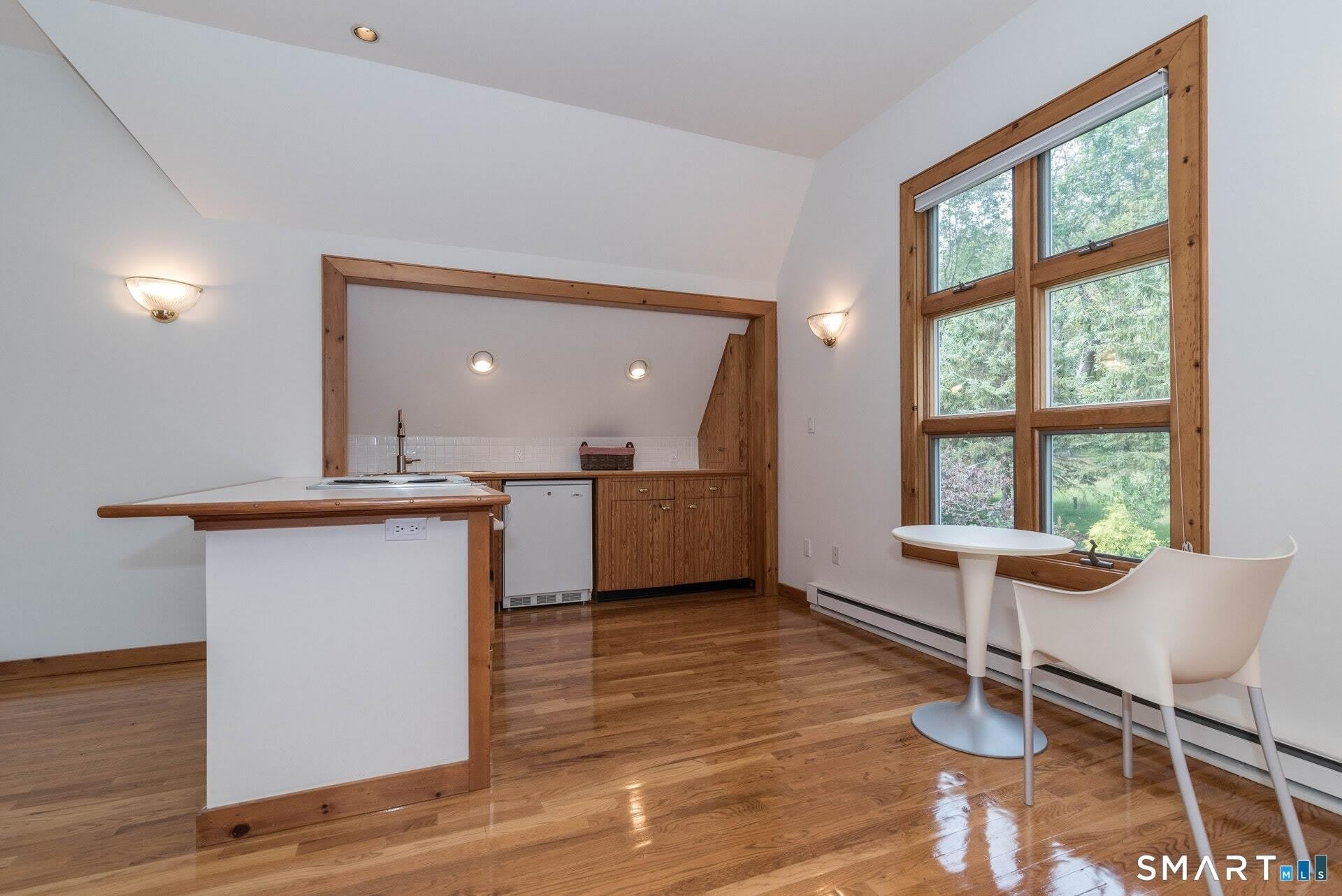 150 A Lonetown Road – photo 5