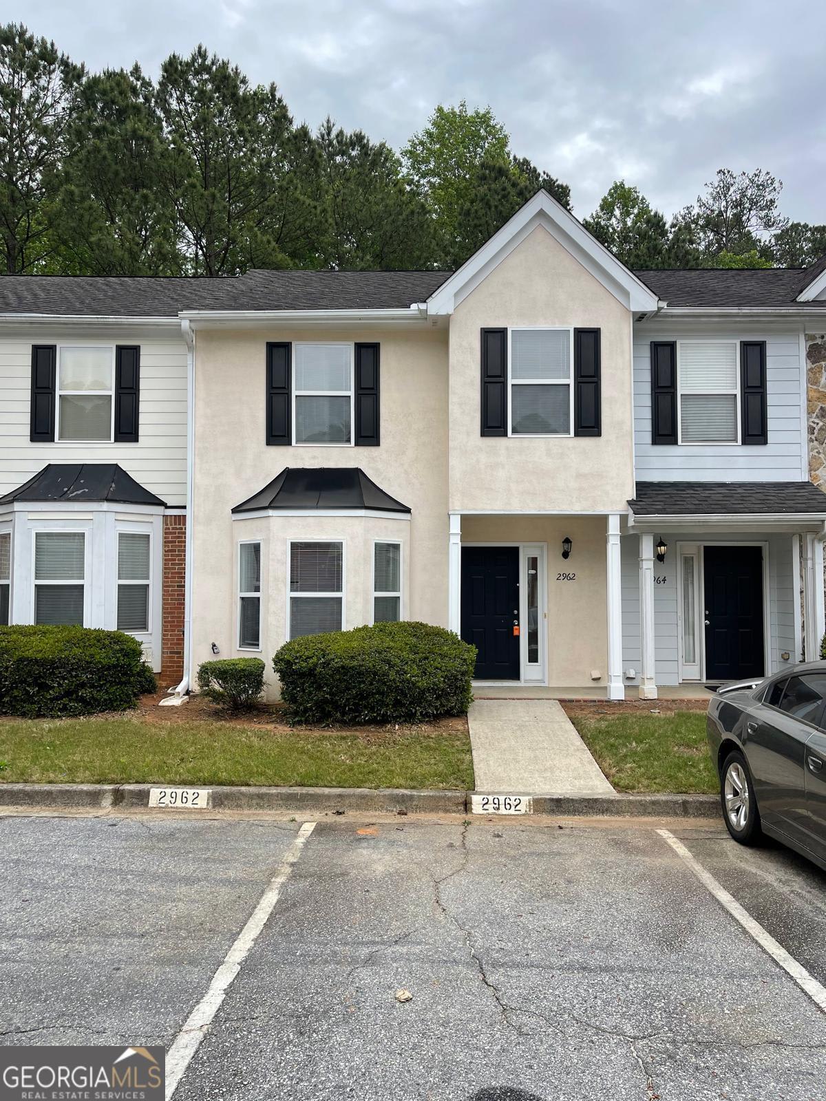 2962 Stonecrest Lane – photo 3