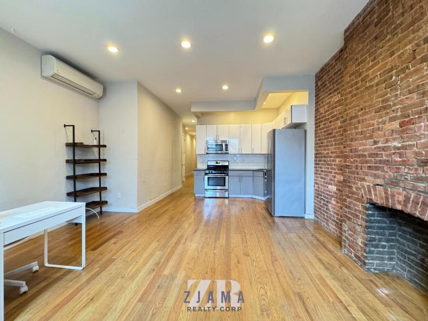 354 Myrtle Avenue – photo 3